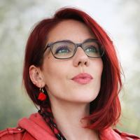 La fille en rouge